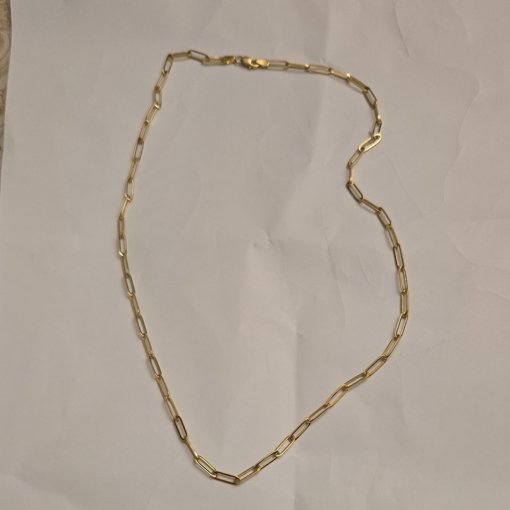 Elegant Gold Chain Necklace - Picture 2 of 5
